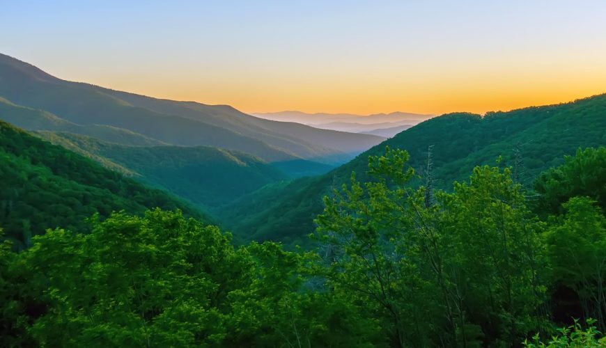 Blue ridge parkway sunrise morning view
