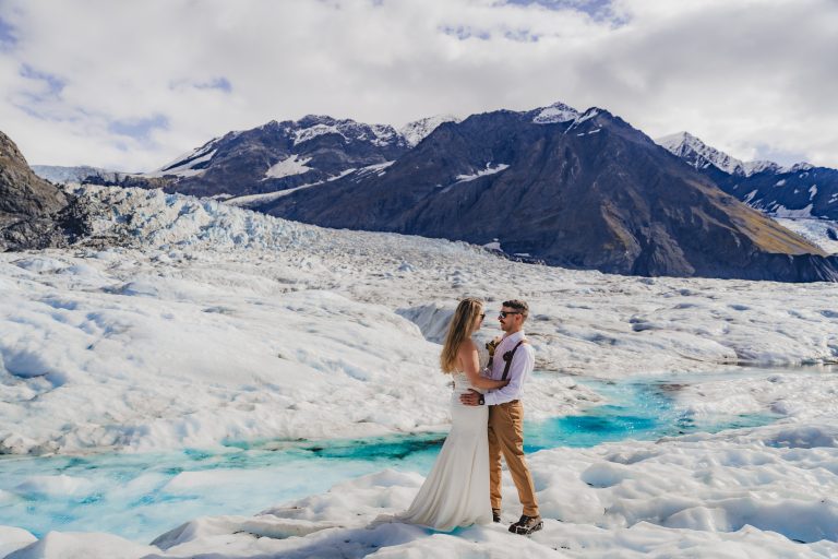 Alaska elopement on a glacier helicopter wedding